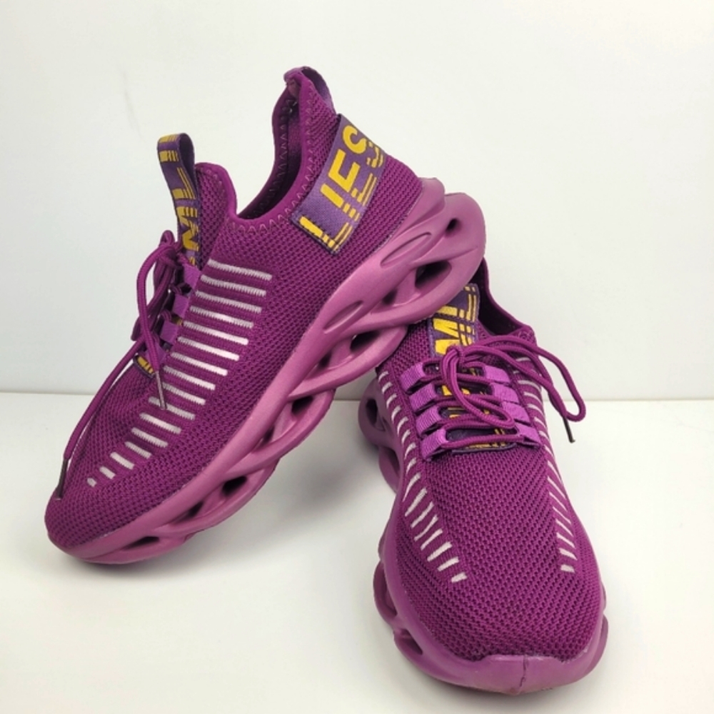 LIESMLIES SS1 Mens Purple Pink Sneakers Size 42 US Size 9 Active Casual Sport